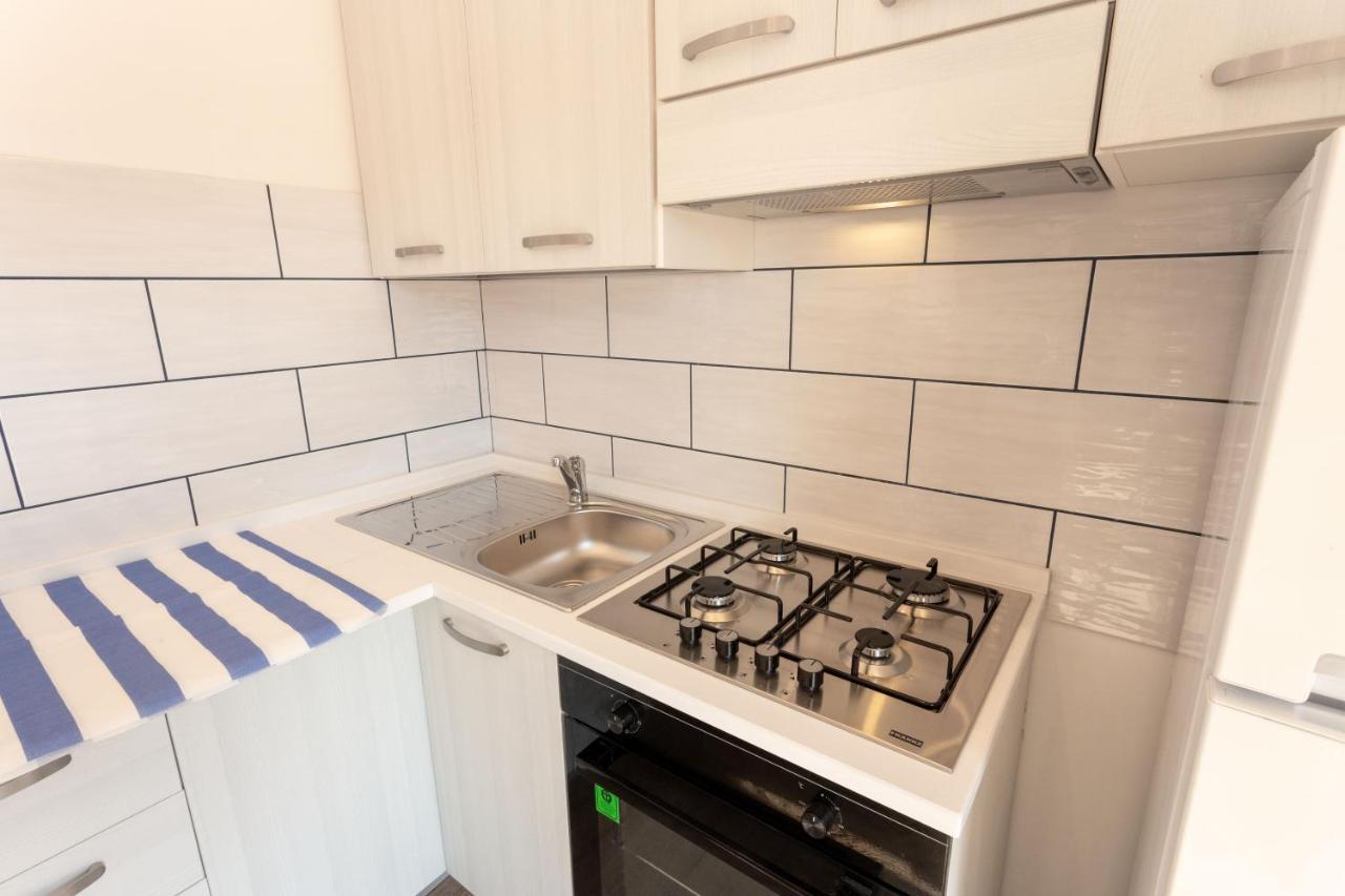 Tofani Apartment - Luminoso Con Terrazzo Panoramico Sorrento Eksteriør bilde
